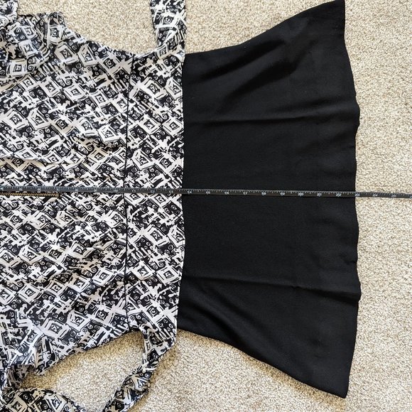 Peplum top from Anthropologie size 6 - Picture 10 of 10